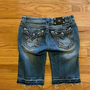 Miss me Jean Bermuda shorts
